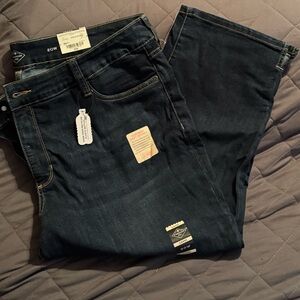 Ladies New Capris